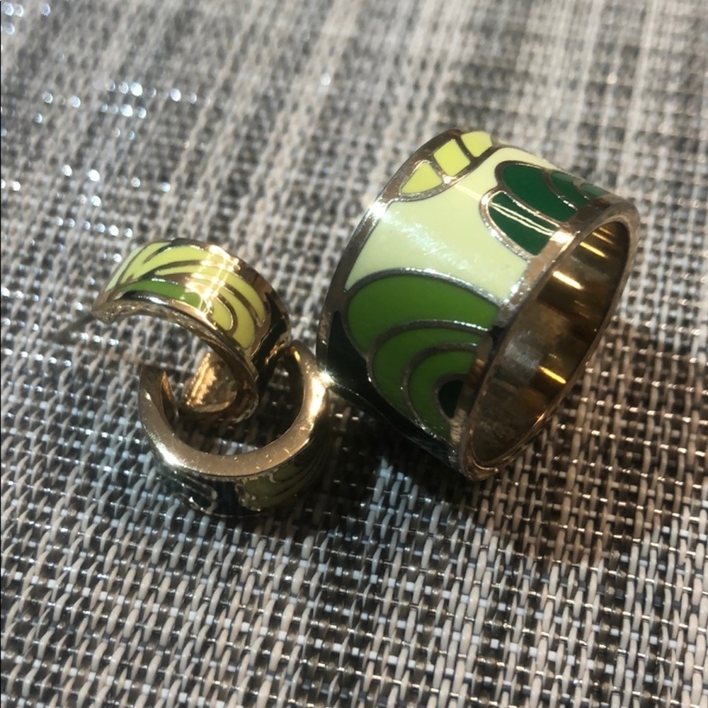 Beautiful set ring and earrings